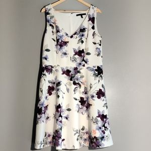 WHBM V Neck Floral Fit and Flare